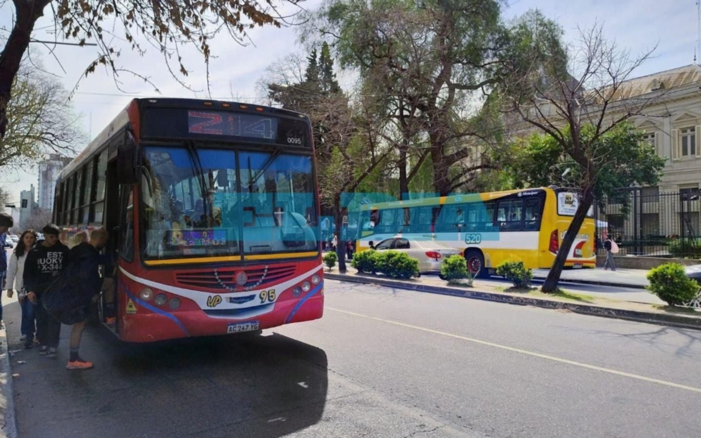 La UTA había anunciado un paro total de 48 horas y dictaron la conciliación obligatoria: que pasará en La Plata