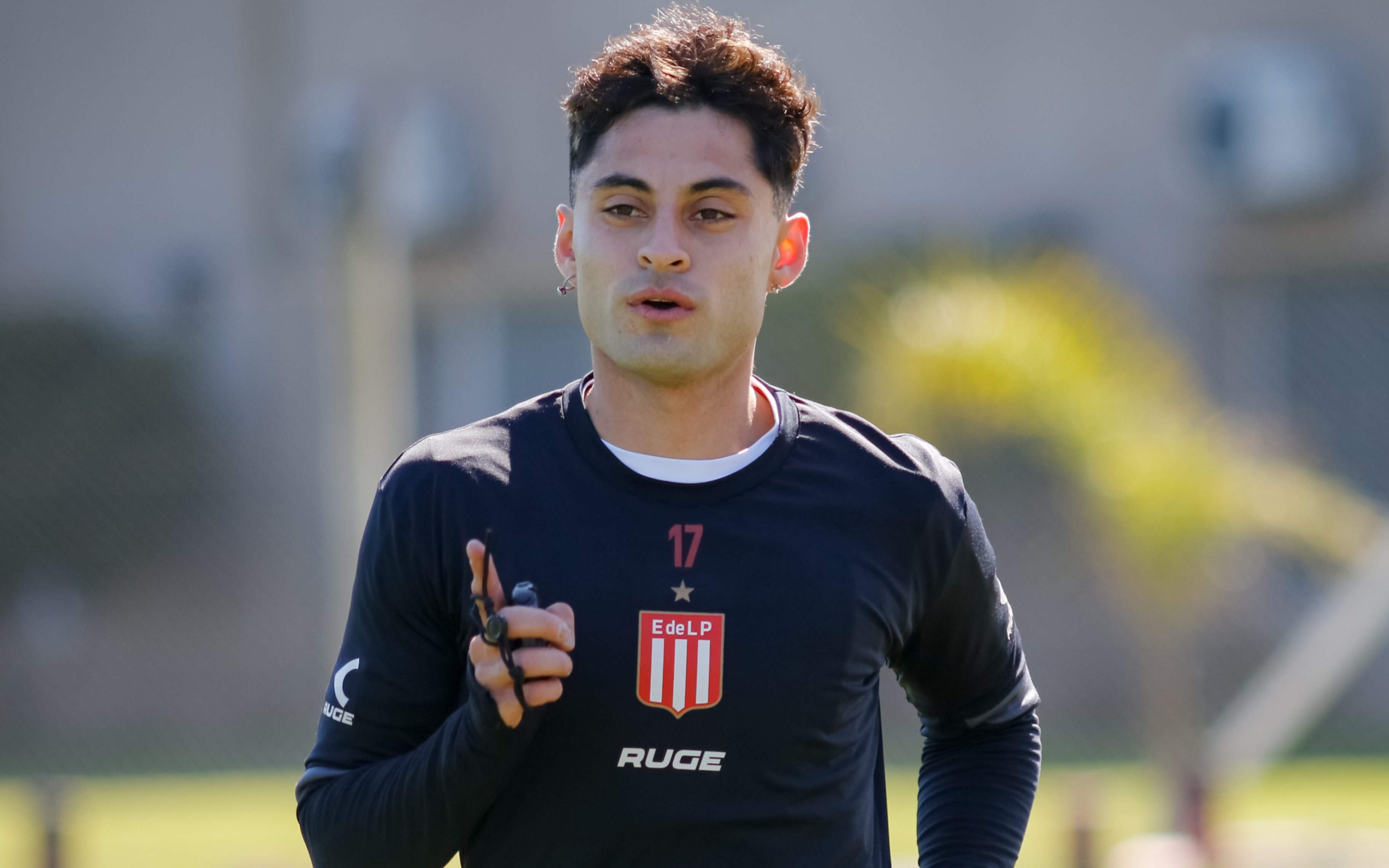 Estudiantes dio a conocer el estado de salud de Javier Altamirano tras el accidente con su camioneta