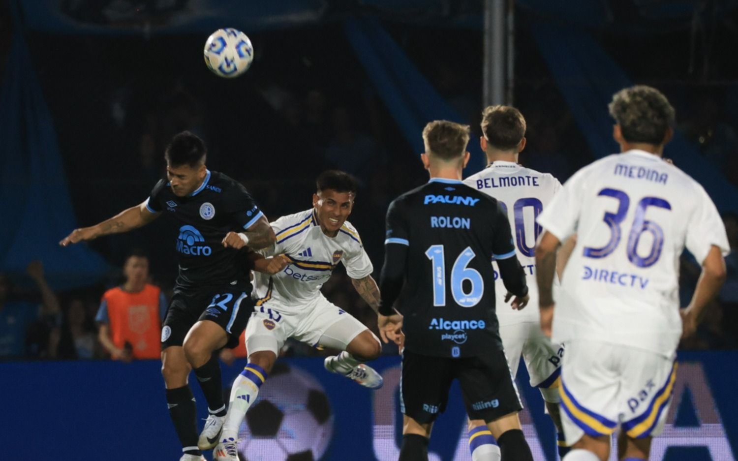 Boca perdió 2 a 0 ante Belgrano, profundizó su crisis y se quedó sin técnico