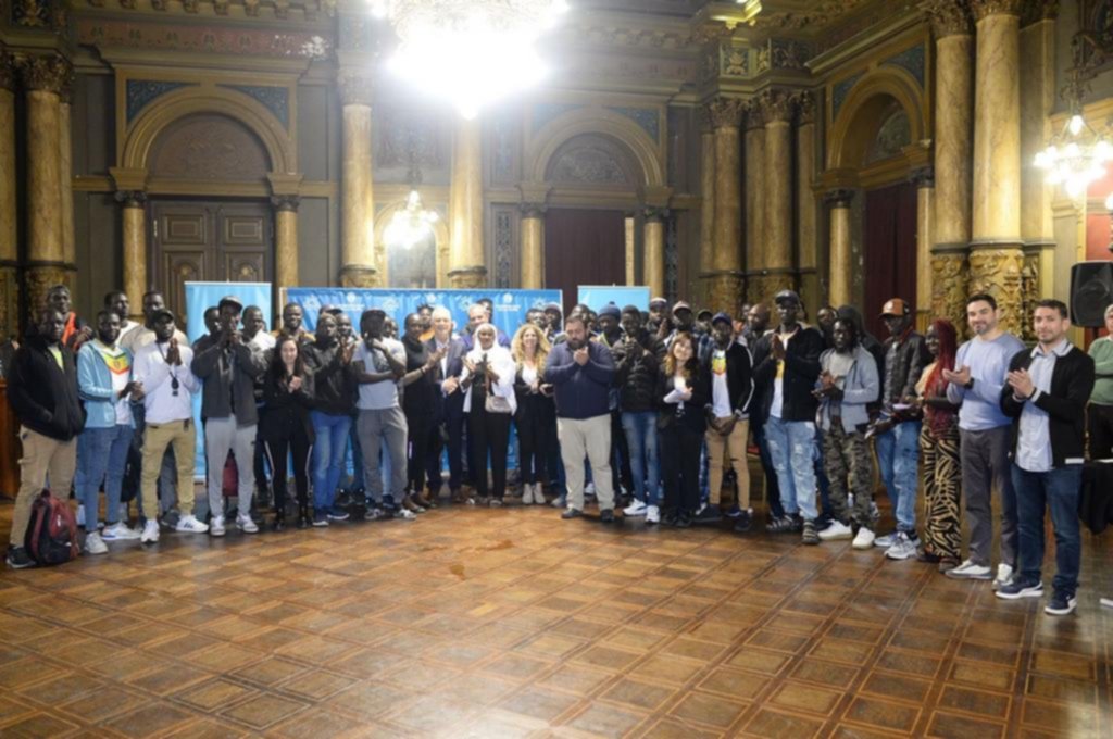 Último día del plan que promete la salida de los manteros del Centro