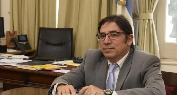 Convocan a una comisión para evaluar la escala salarial