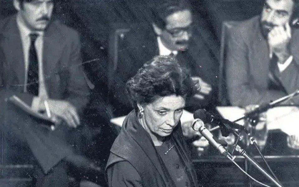 Silencio comunista y la denuncia de Patricia Derian