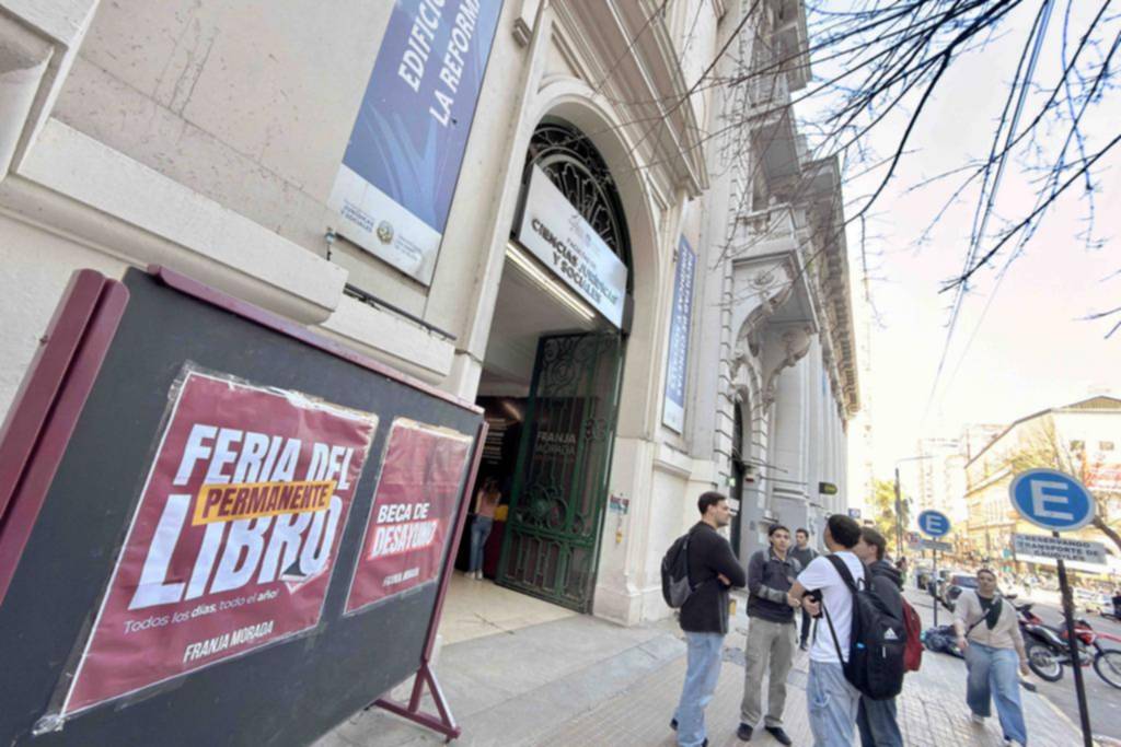 Arrancó otro paro docente universitario, que afecta a facultades y colegios de la UNLP