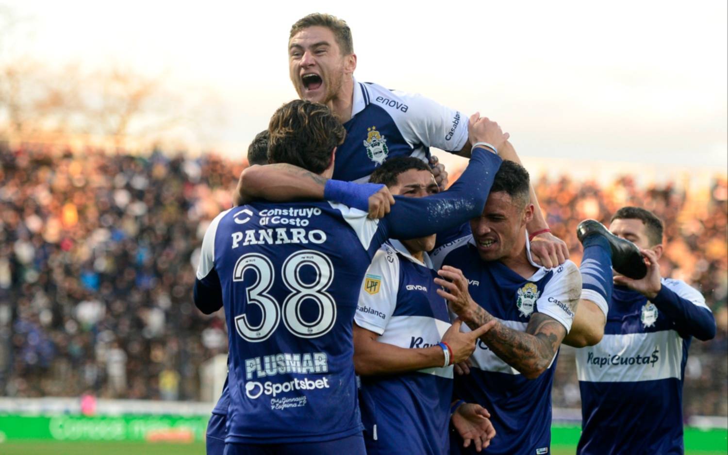 VIDEO. Gimnasia vs Atlético Tucumán: el gol en contra de Martínez