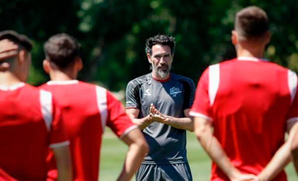 Estudiantes pone primera de cara a la seguidilla de partidos: River y Flamengo en la mira