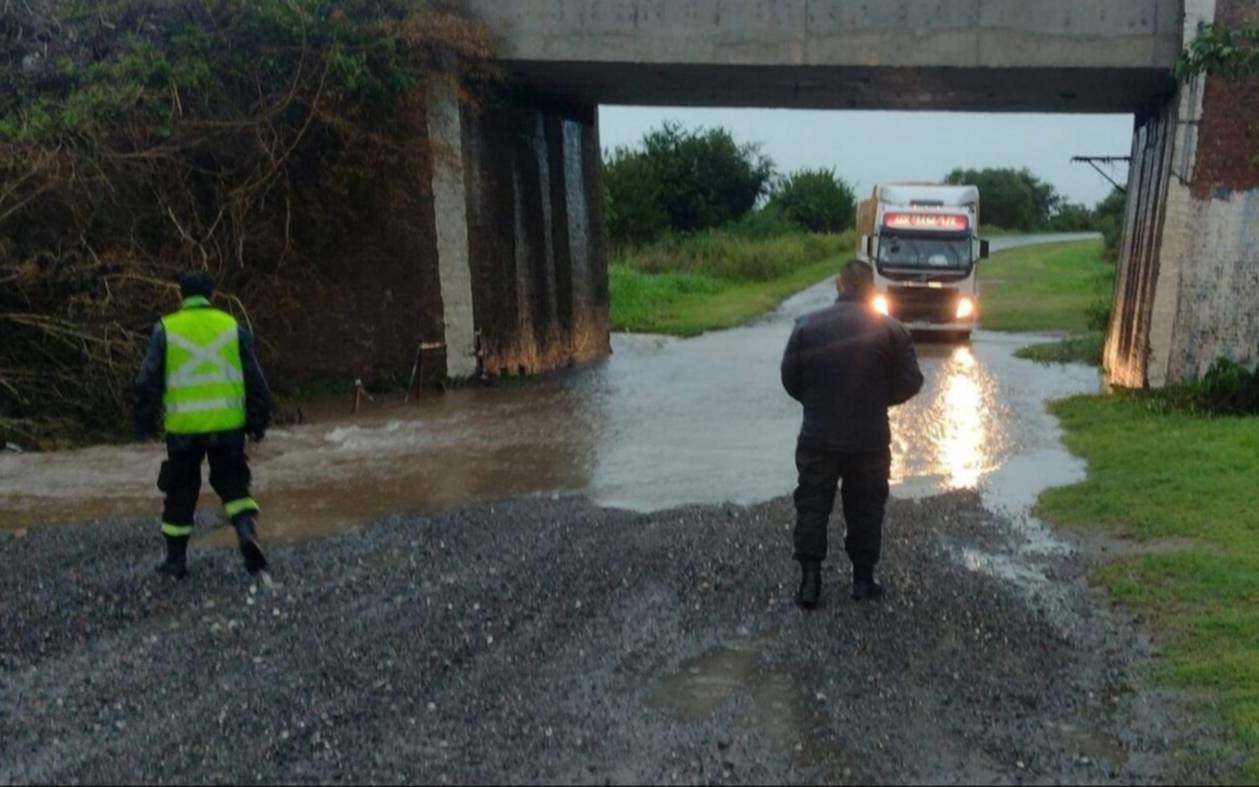 Ramallo: las lluvias dejaron barrios anegados y crecieron las críticas a las obras municipales