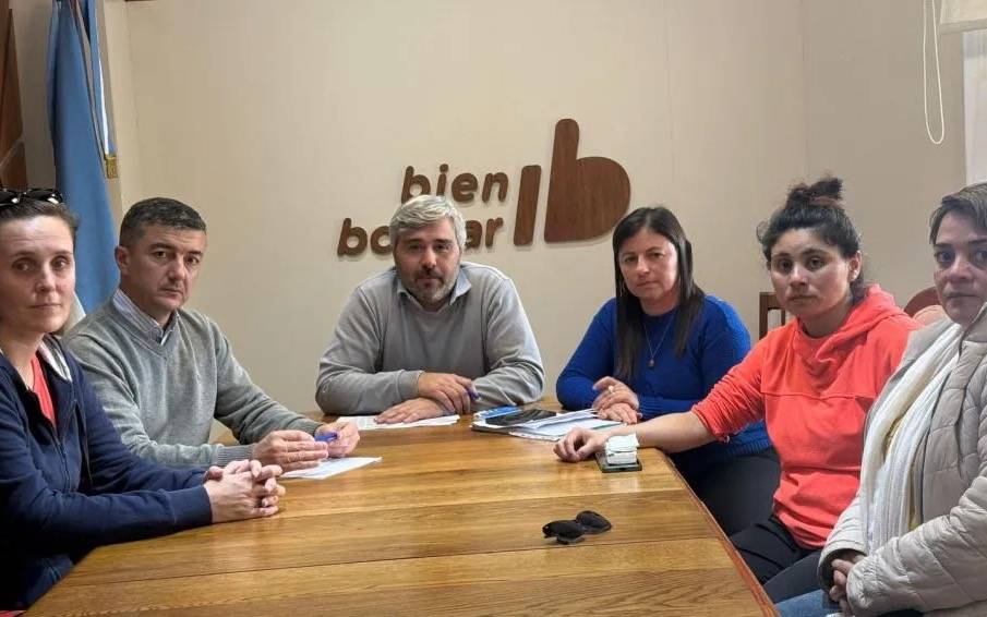 Bolívar: reunión entre el Municipio y enfermeras sin avances en el conflicto salarial