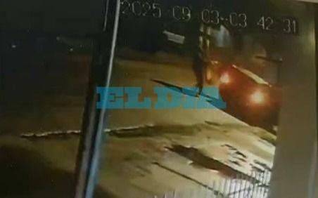 A punta de pistola, someten a una abuela y le roban