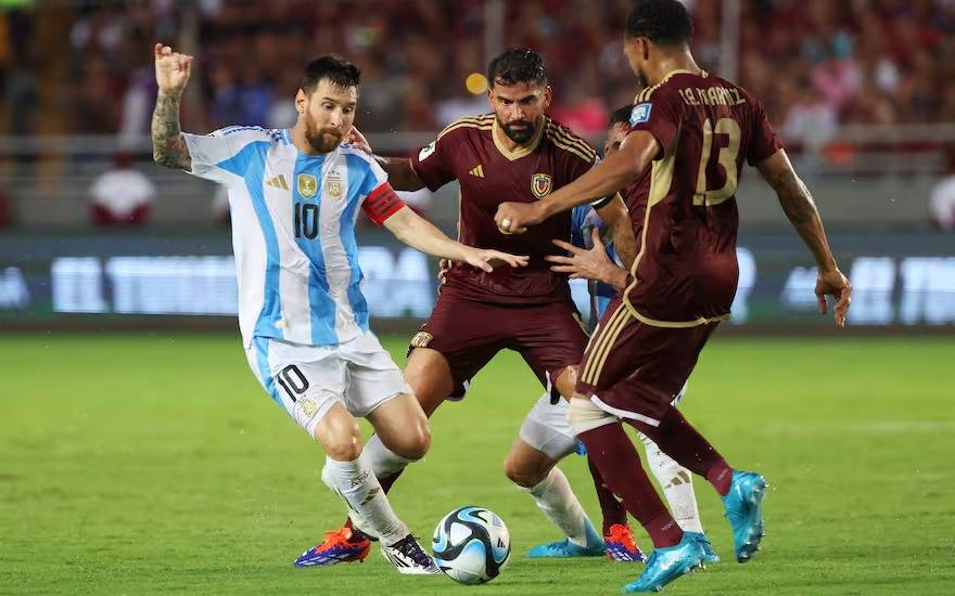 Con la calculadora en la mano: qué selecciones definen su clasificación al Mundial 2026 esta noche