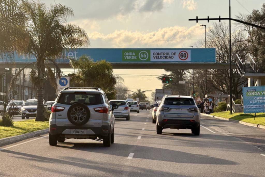 Centenario: 15 minutos desde 511 hasta Villa Elisa
