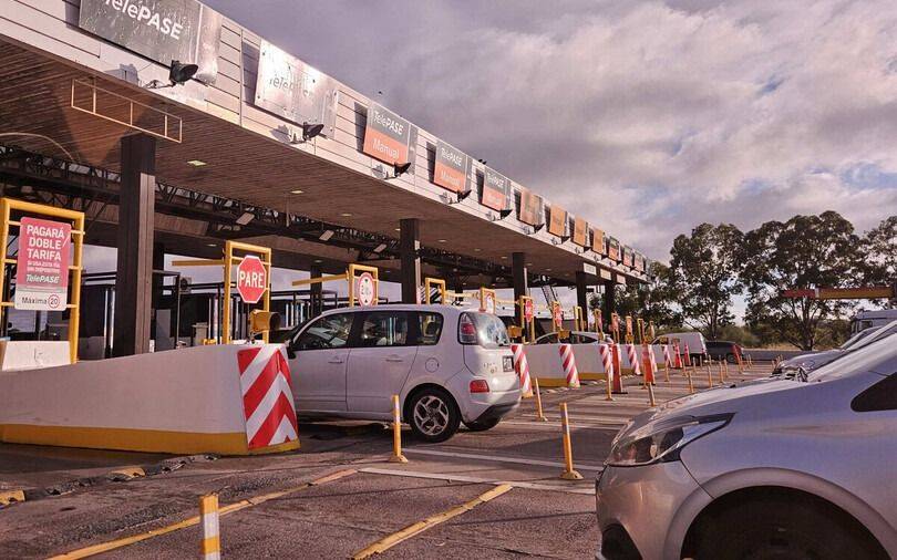 Elecciones 2025.- Peajes liberados en la Autopista Buenos Aires - La Plata, Ruta 2 y 11 durante el domingo electoral