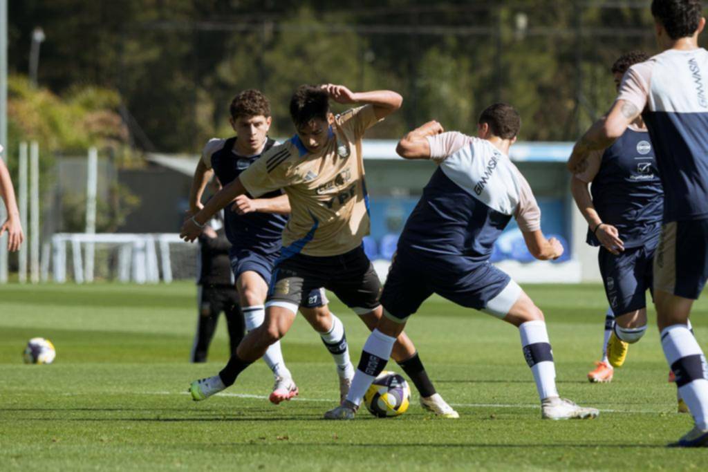 La Reserva tripera perdió un amistoso ante el Sub 20