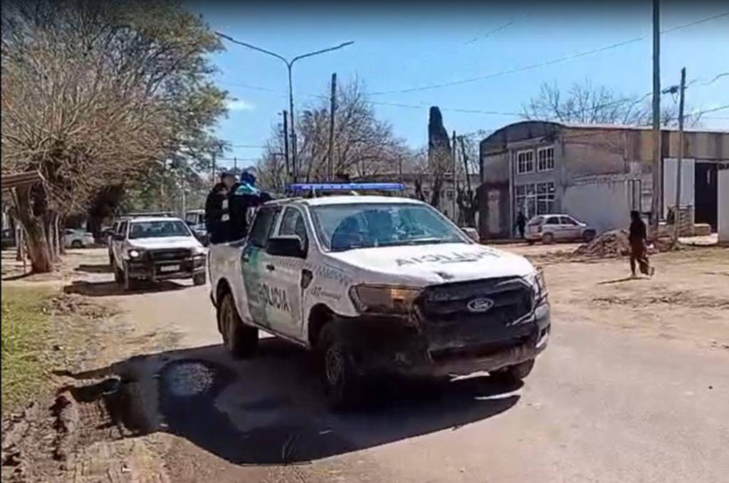 Abusó de su pareja y amenazó con matarla