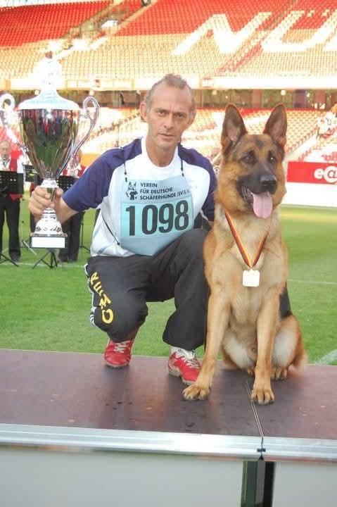 Presentan un proyecto para regular a los criaderos de perros: estalló la polémica