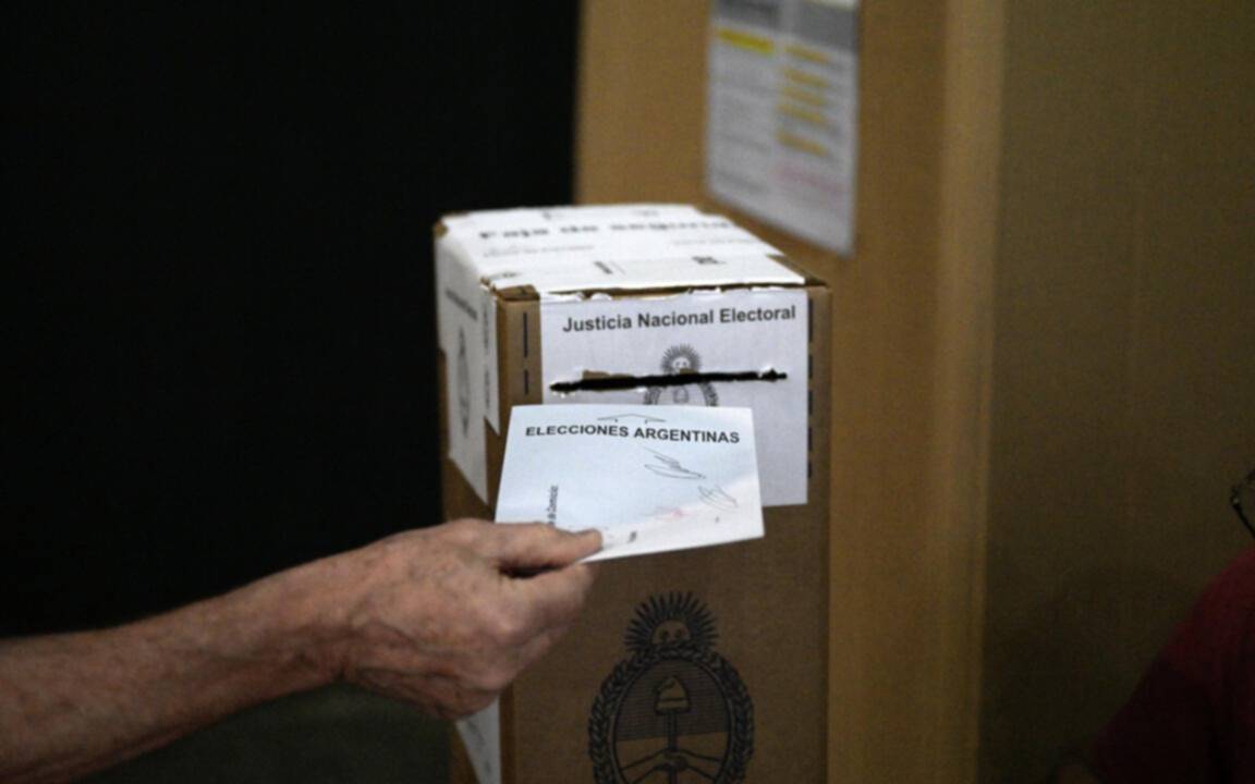 Detuvieron en Lomas de Zamora a un prófugo cuando fue a votar