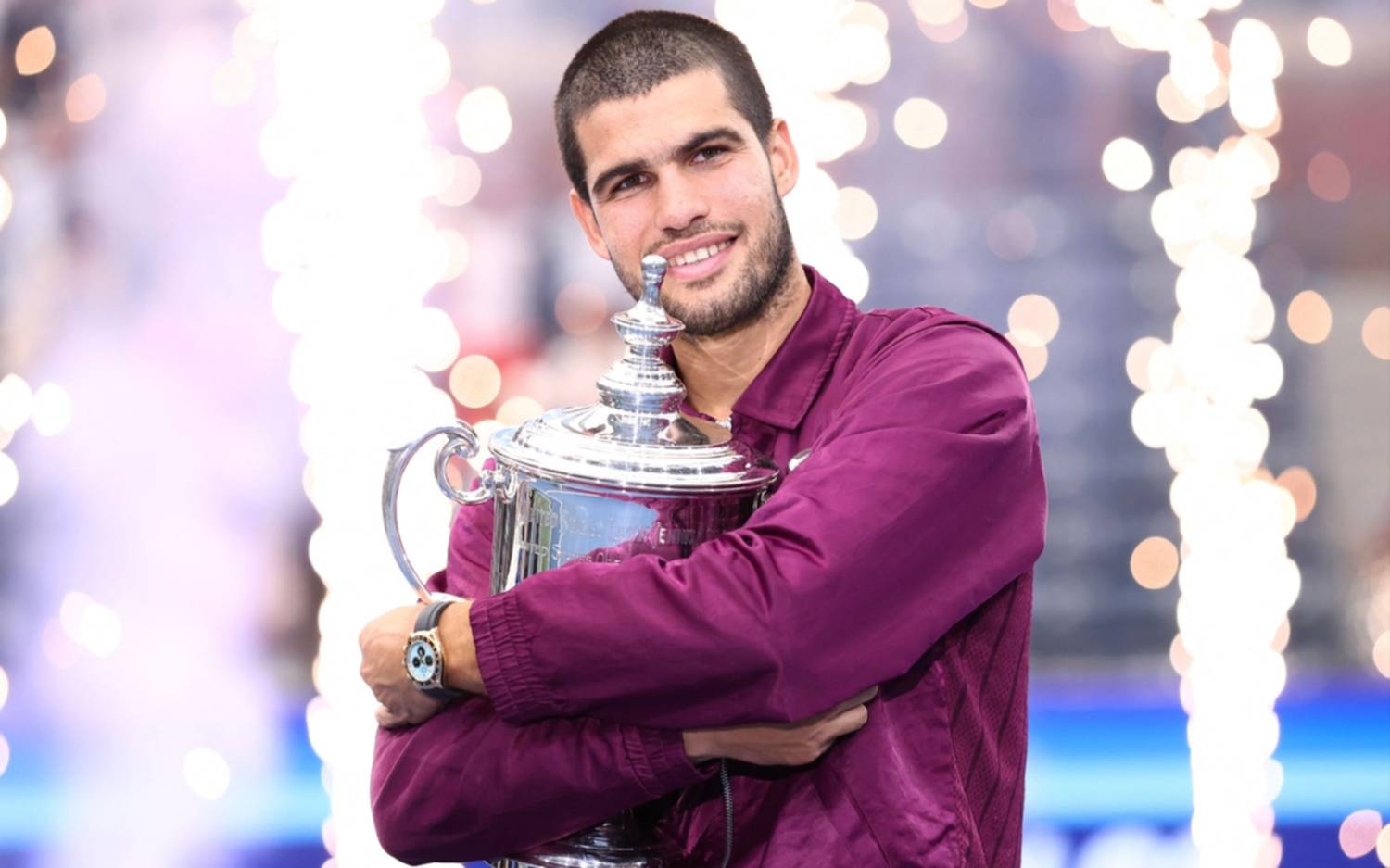 Carlos Alcaraz venció a Jannik Sinner, levantó el trofeo del US Open y recuperó la cima del ranking mundial