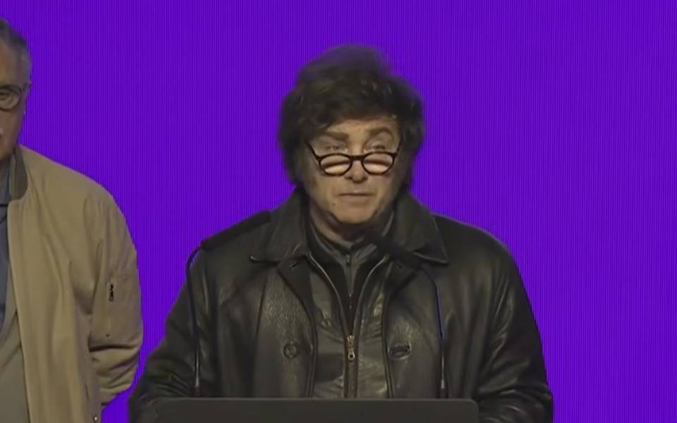 Elecciones 2025 | Milei, desde el búnker de La Libertad Avanza en La Plata: "Hoy hemos tenido un revés electoral"