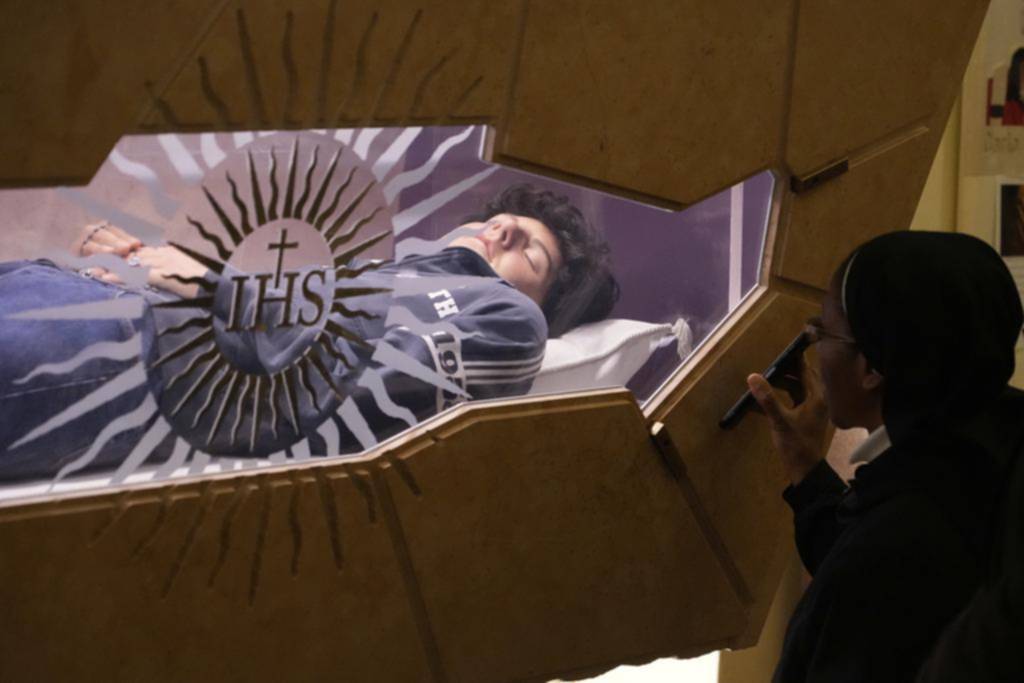 La extraordinaria vida de Carlo Acutis, el primer santo milenial