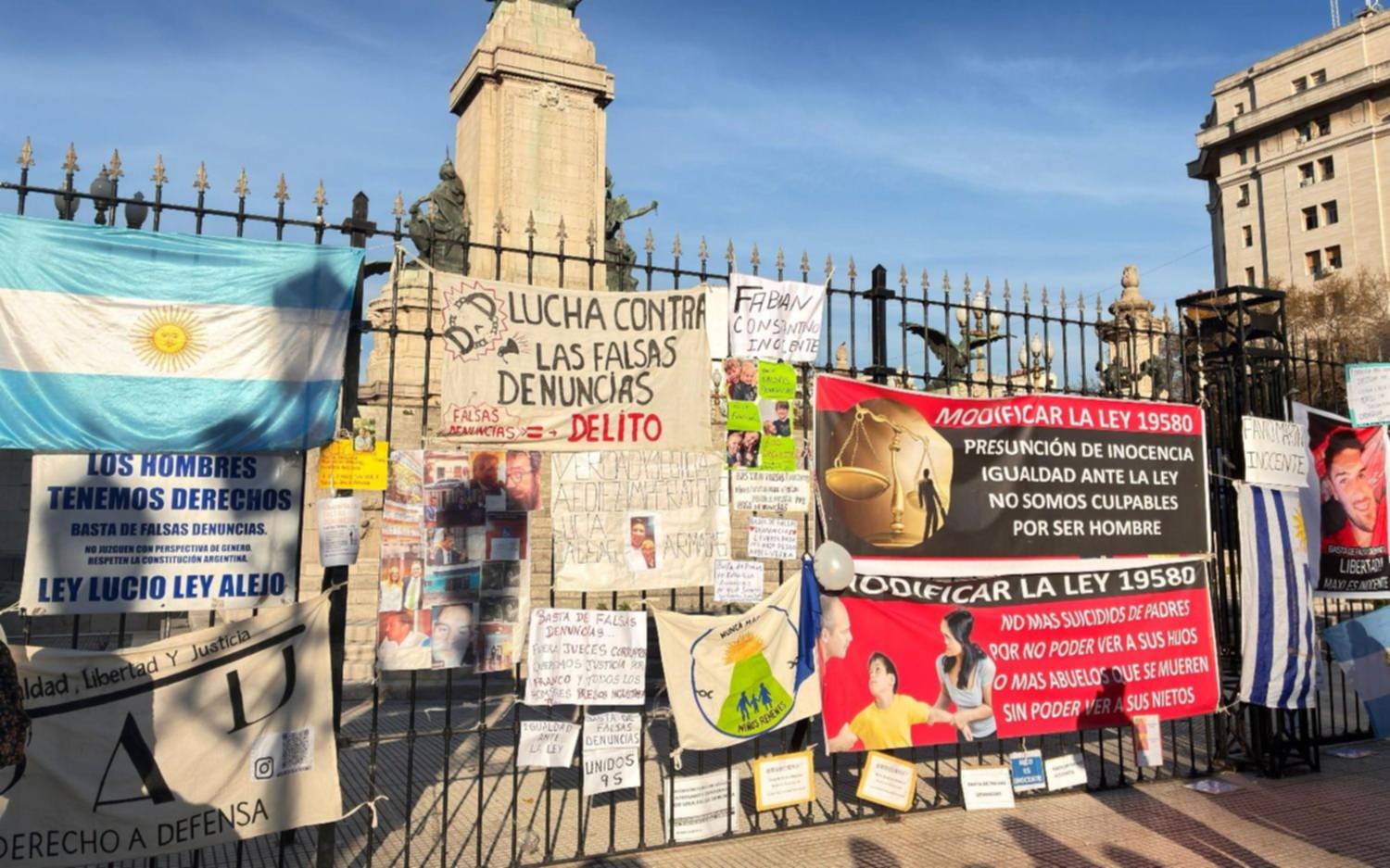 Marcharon en el Congreso por el Día internacional contra las falsas denuncias