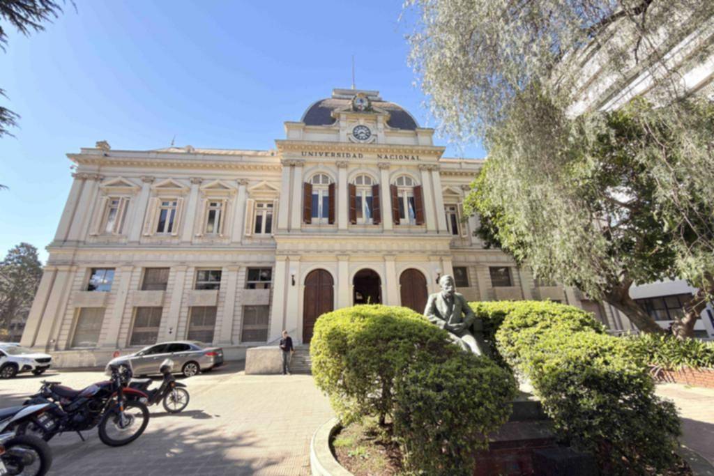UNLP: no habrá clases en colegios y facultades