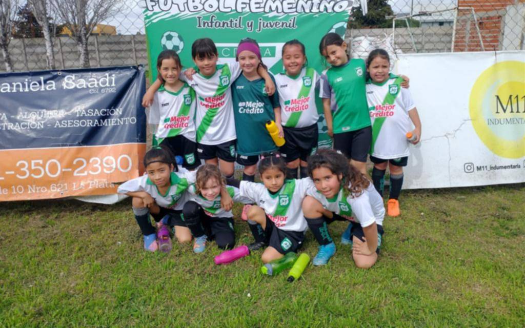 Las chicas de LAFIR están listas para saltar a la cancha