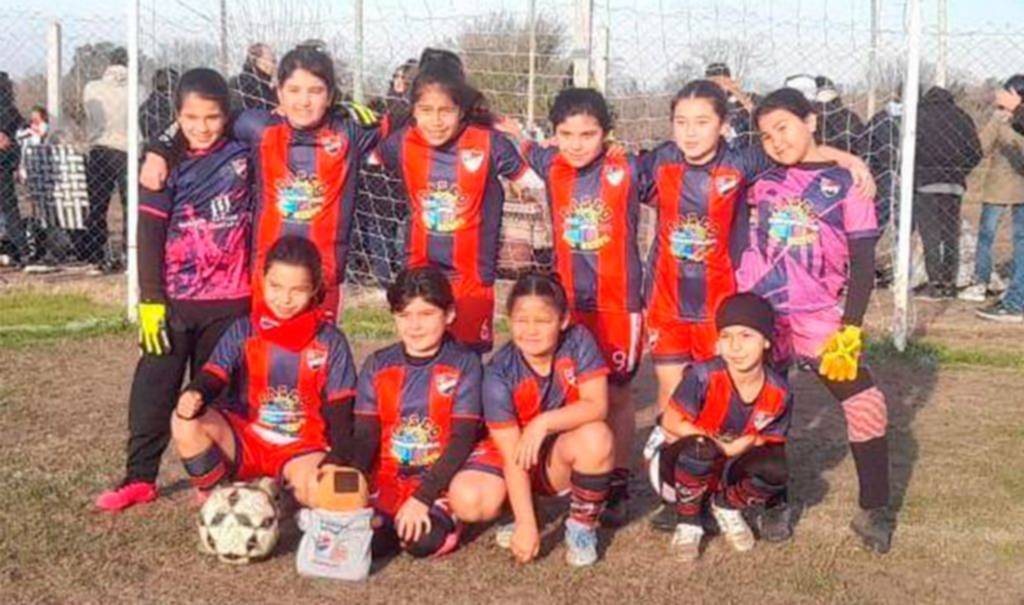 Estudiantes se incorpora al torneo femenino de LISFI