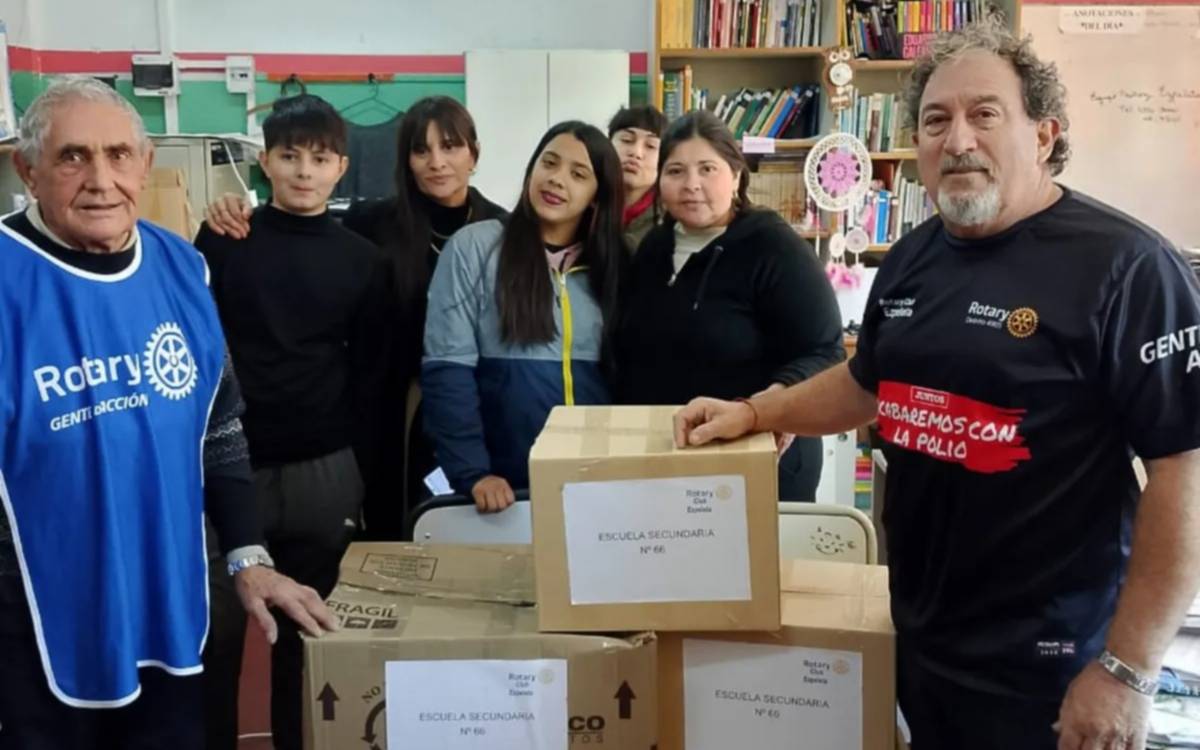 El Rotary Club de Ezpeleta realiza dos importantes donaciones en Quilmes