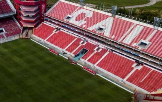 Levantan la clausura del Libertadores de América