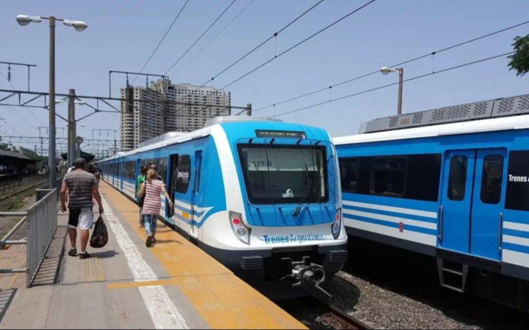 Tras 10 años de espera, adiós a los andenes provisorios del Tren Roca en la estación Santillán y Kosteki