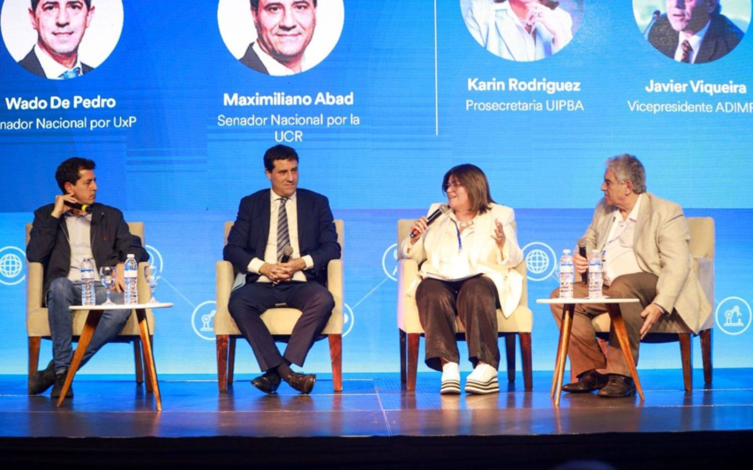 Abad y De Pedro compartieron panel sobre la agenda industrial en Somos Industria