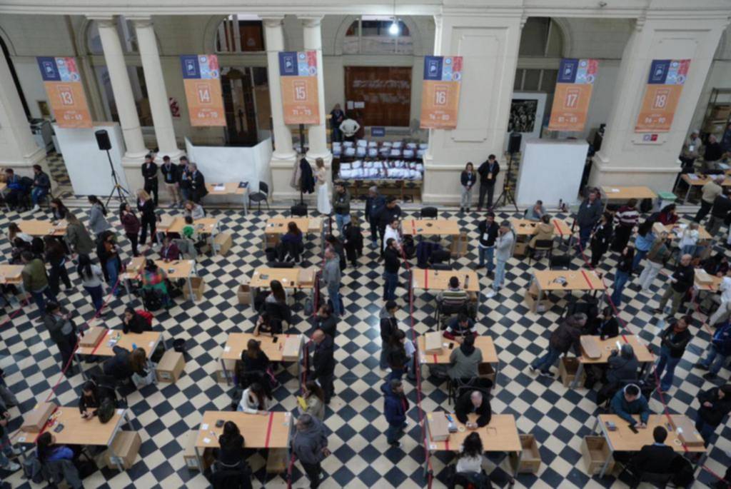 Arrancó el escrutinio definitivo y hay varias disputas abiertas