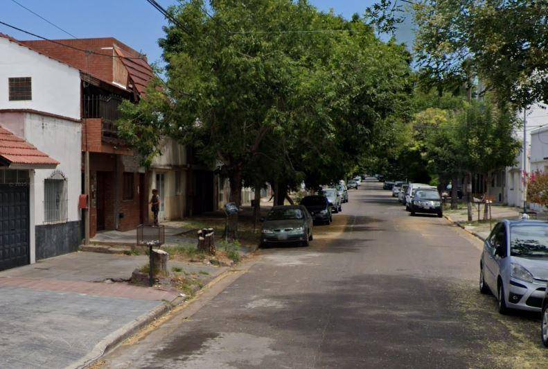 Les alquilaron una casa equipada y se llevaron hasta el revestimiento
