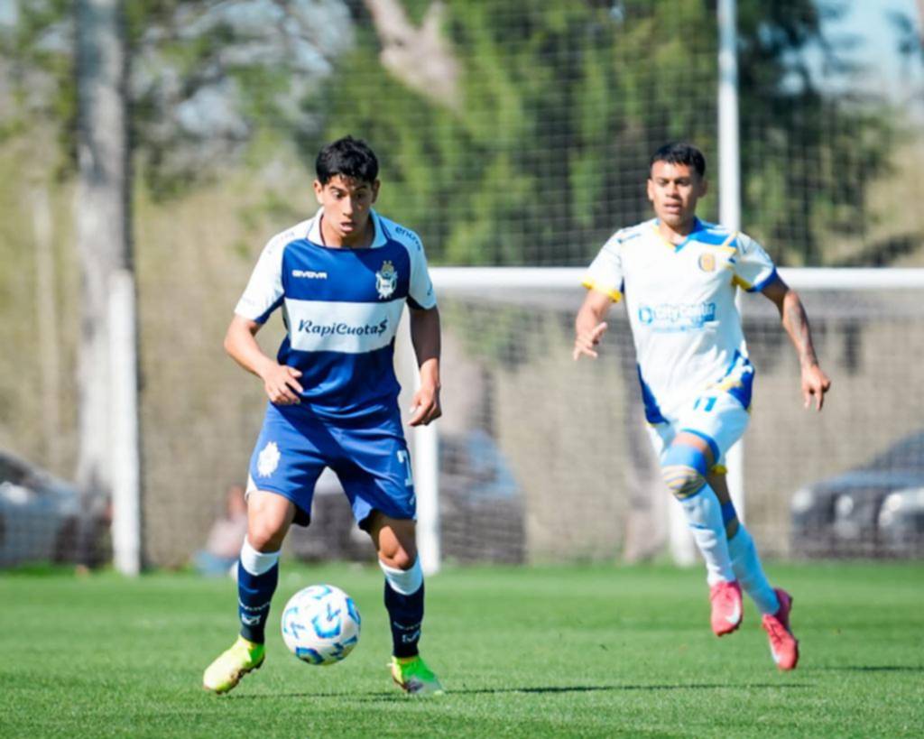 La Reserva igualó 2 a 2 frente al líder Rosario Central