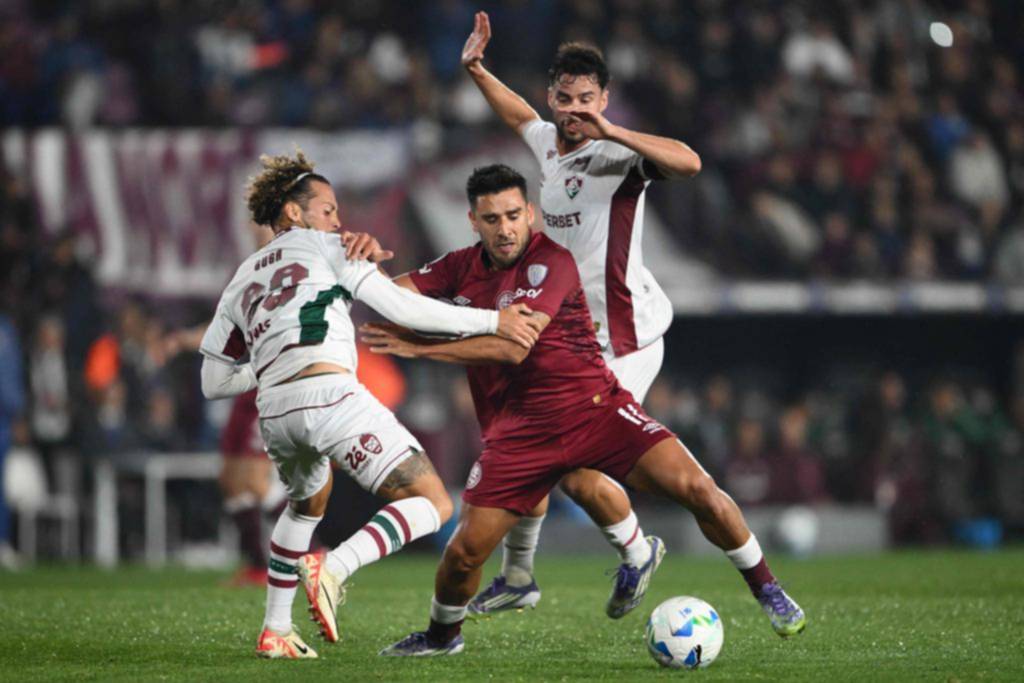 Lanús venció a Fluminense y sacó ventaja para la vuelta