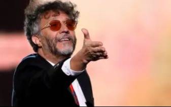 Fito Páez: tenso cruce con el público  y los técnicos durante un show en Perú