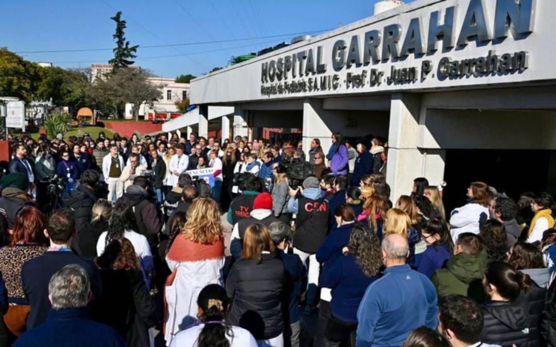Arrancó el paro de los trabajadores del Garrahan y preparan el acto frente al Congreso