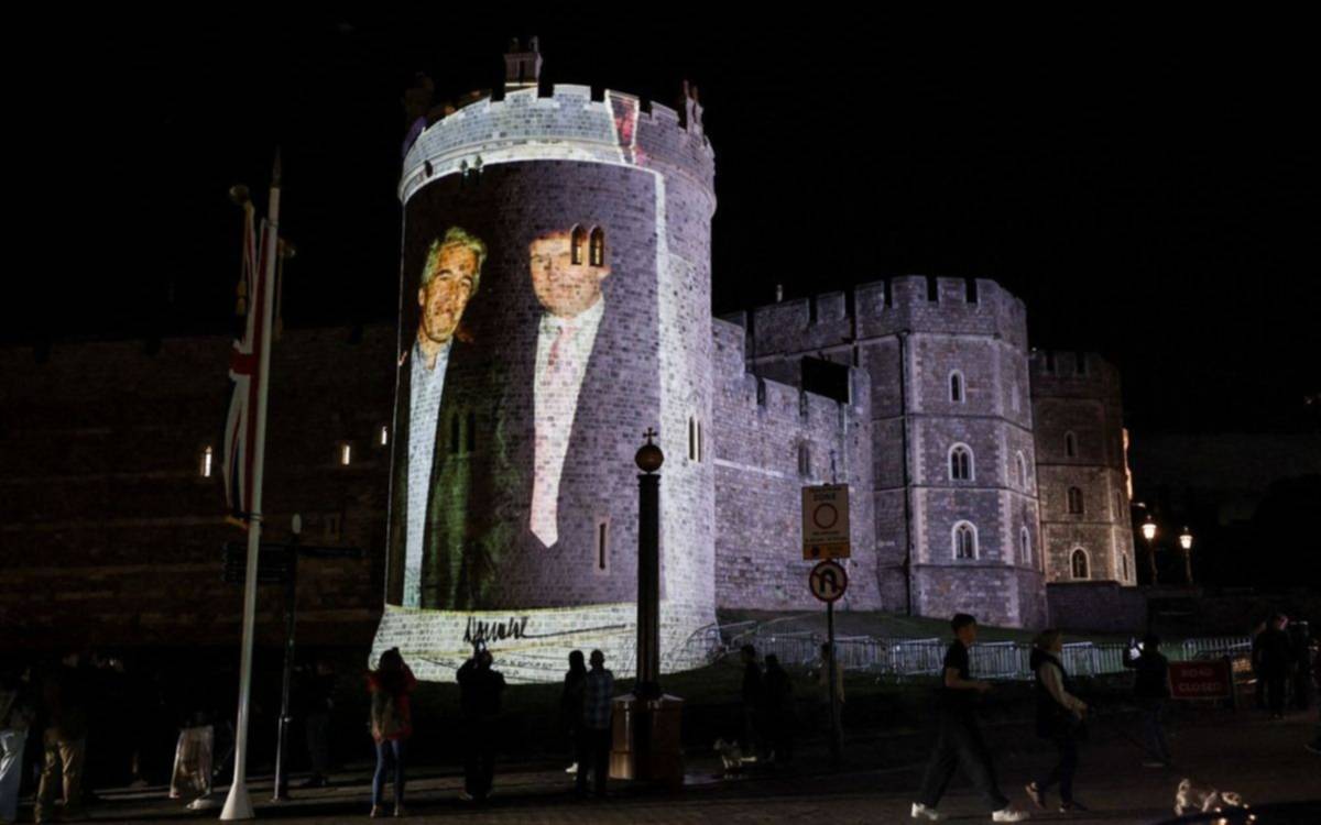 Polémica: grupo anti-Trump proyectó sobre el castillo de Windsor fotos del caso Epstein