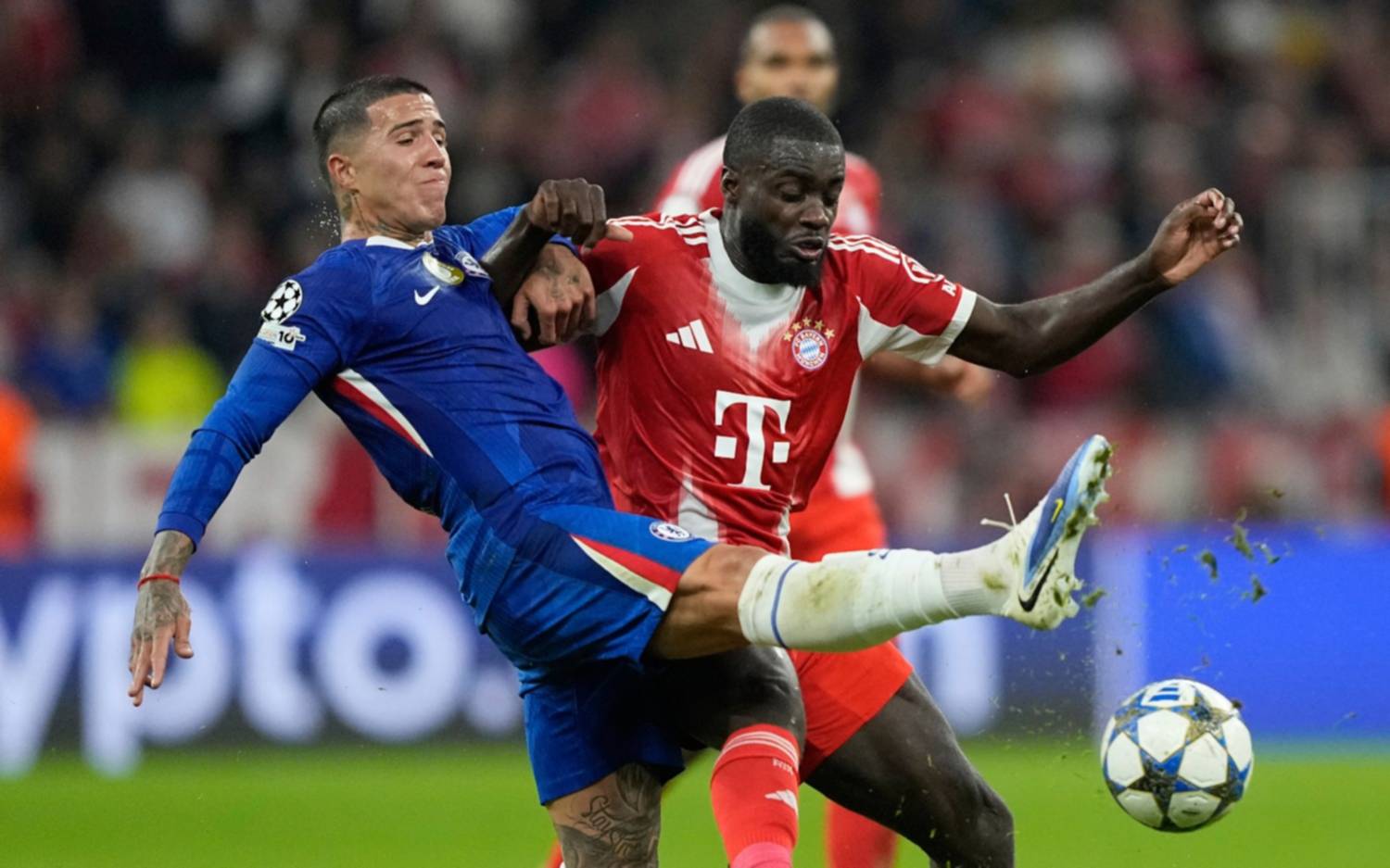 El Chelsea de Enzo Fernández cayó 3 a 1 ante el Bayern Múnich en la Champions League