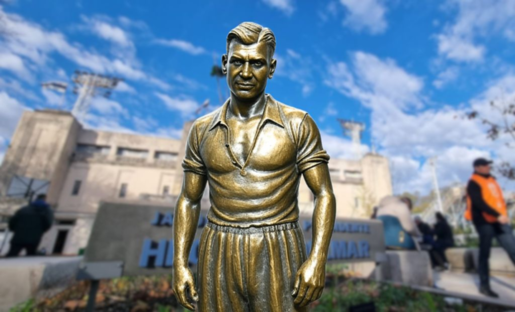 ¿Le harán una estatua a Pancho Varallo en la cancha de Gimnasia?