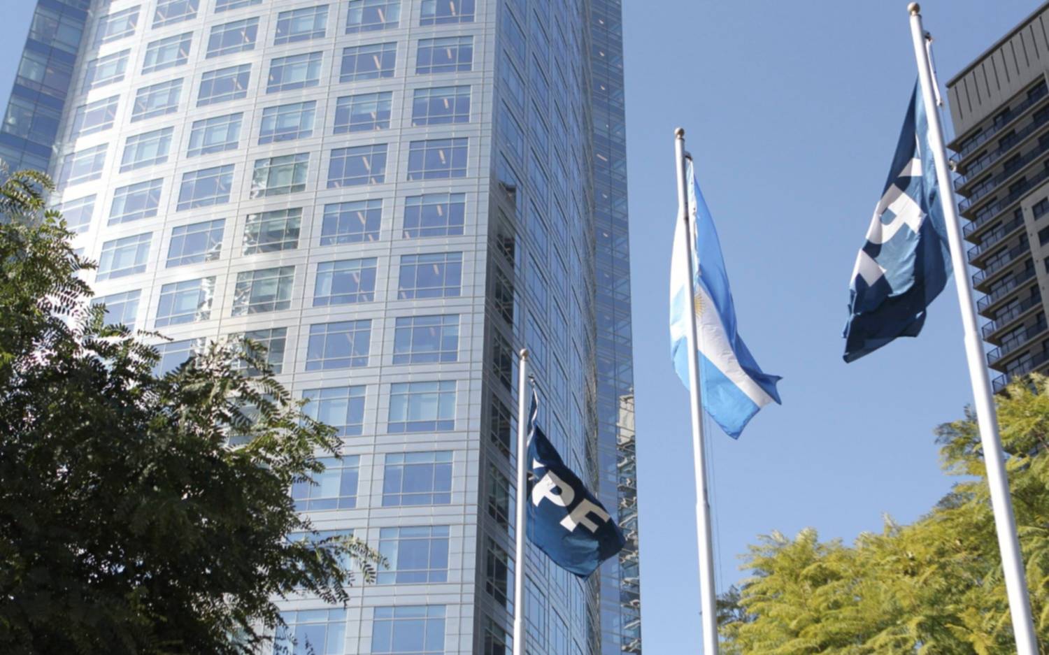 Caso YPF: la jueza estadounidense negó un pedido de Argentina y deja a Burford cerca de embargar los activos