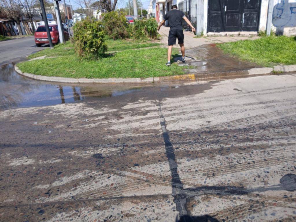 En 120 y 74 tienen pérdidas de agua en forma recurrente