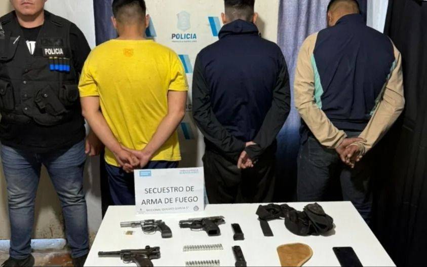 Un celular delató a tres ladrones que quisieron robar un camión de correos en Quilmes