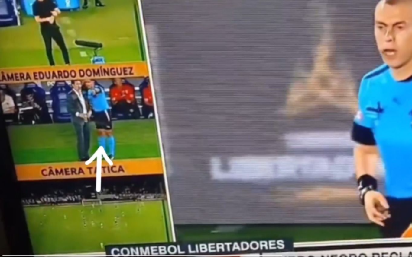 Jugadores de Flamengo acusaron al cuarto árbitro de "ayudar" a Estudiantes: "Todos lo escucharon"