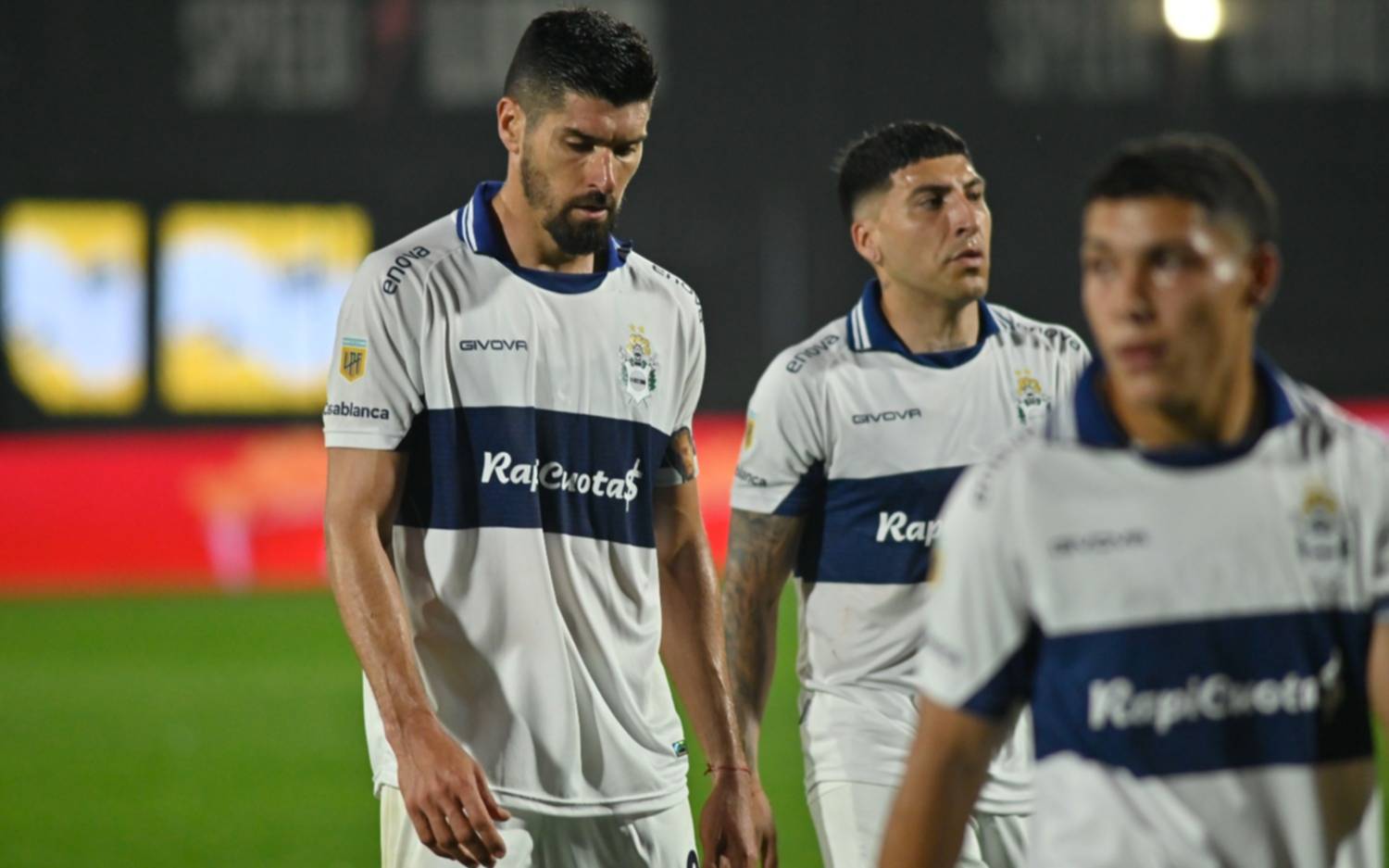 La derrota con Riestra dejó a Gimnasia afuera de los playoffs: cómo sigue y cuáles son sus próximos rivales