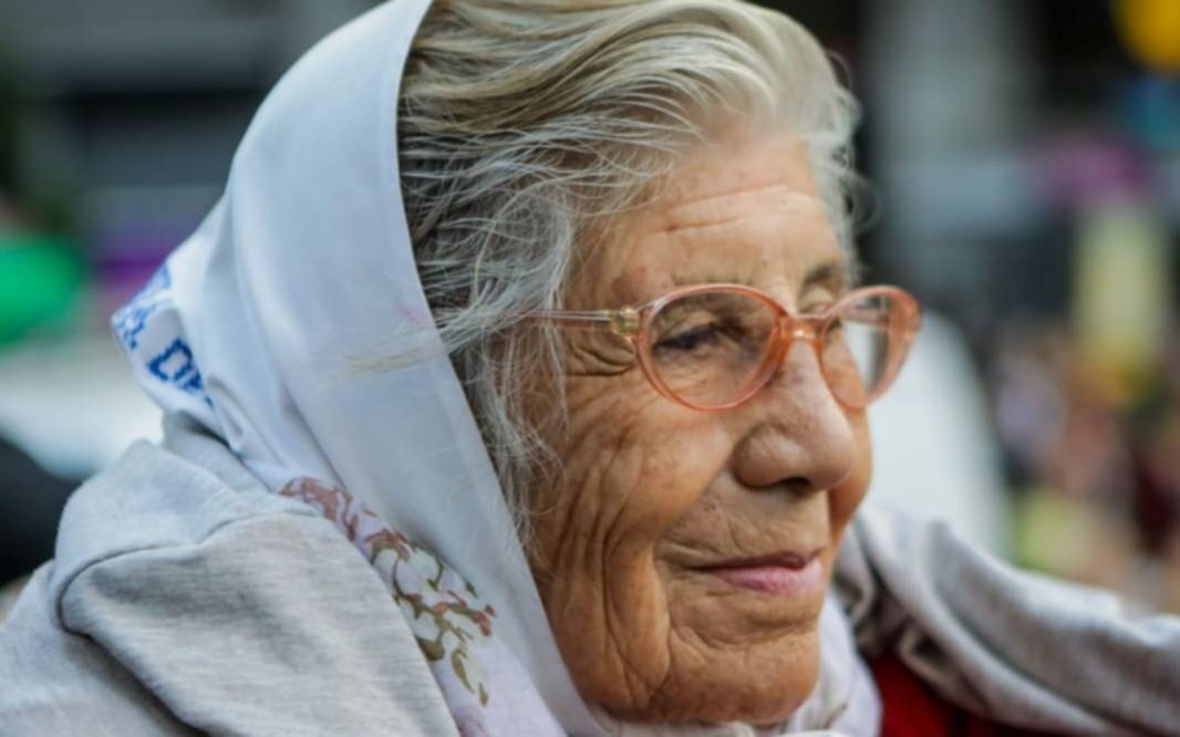Murió Azucena Díaz, referente de Madres de Plaza de Mayo