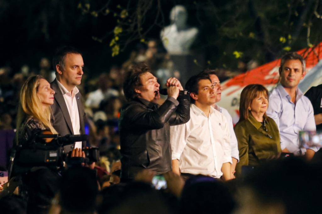 “¿Se va a quedar con el 3% cuando puede quedarse con el 100%?”