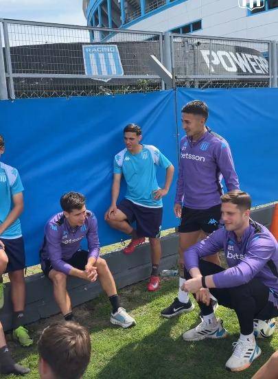 Racing busca confirmar, River sueña con revertir