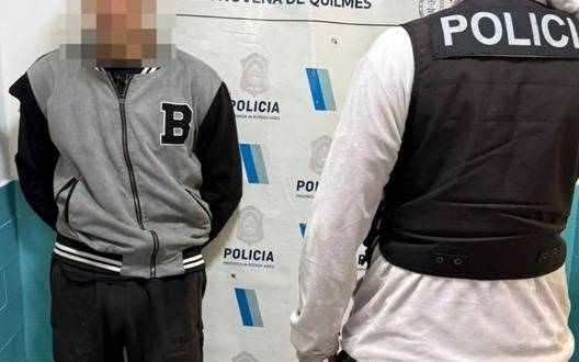 Hombre detenido tras una persecución por robo y resistencia