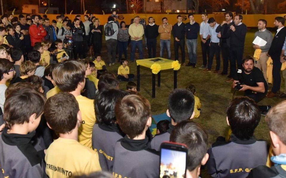 El desalojo de SFP Gonnet se mete en el Concejo: presentan un proyecto para frenarlo