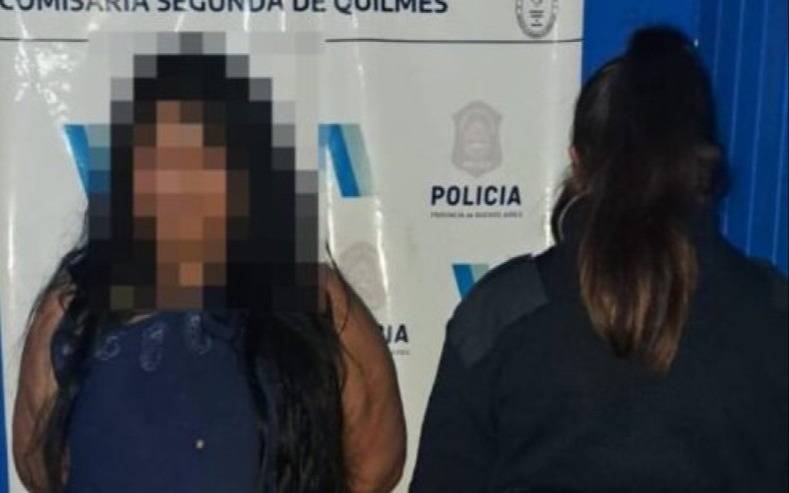 Detienen a una mujer en Bernal durante un allanamiento y le secuestran una pistola